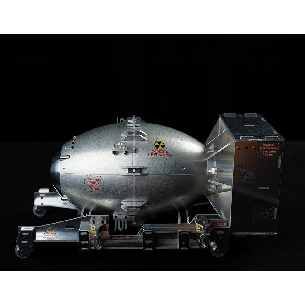 1/12 Full Metal WWII U.S. Fat Man Atomic Bomb Assembly Model - Mech Artisans