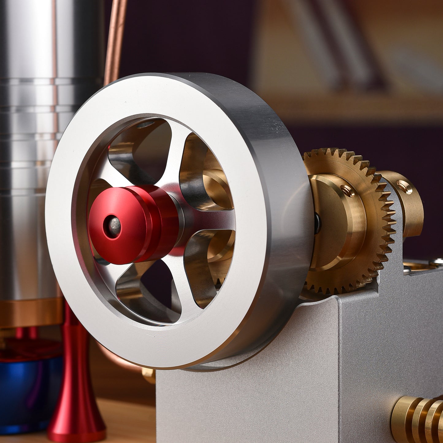 High-Precision Steam Engine Model Toy - A Rotating Wonder of Brass and Aluminum Alloy