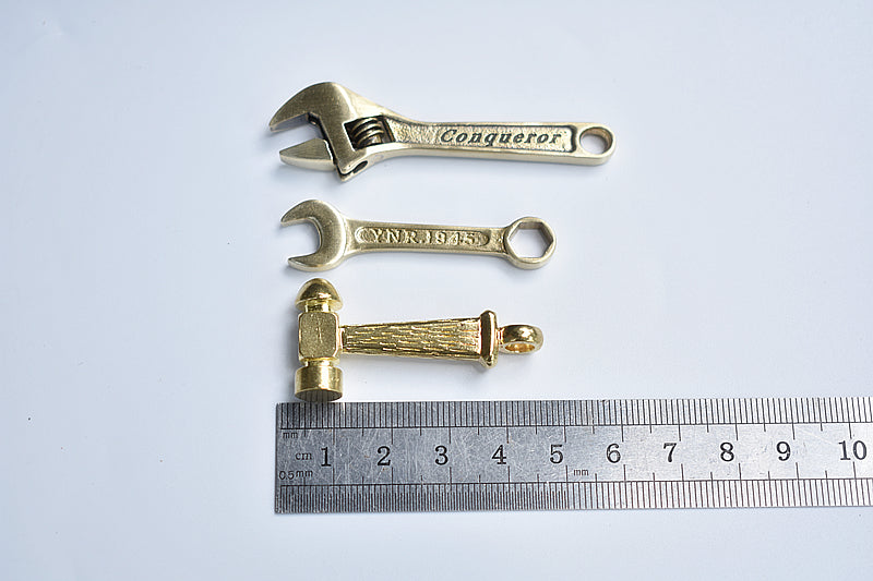 YNR.1945 Exquisite Pure Brass Adjustable Wrench EDC Keychain Vintage Pendant