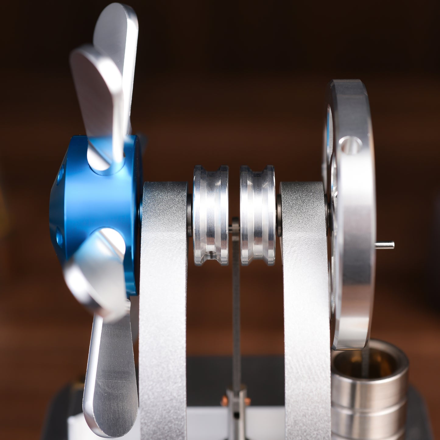 Air-Cooled Metal Stirling Engine Model - M16-CF | Durable Alloy, Educational Tool, Hands-On Learning, Mechanical Precision.Air-Cooled Metal Stirling Engine Model - M16-CF | Durable Alloy, Educational Tool, Hands-On Learning, Mechanical Precision